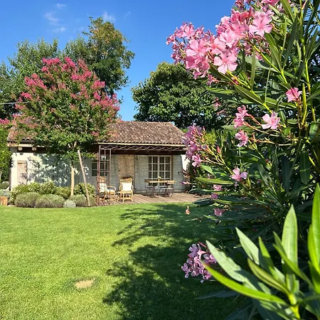 Bed & Breakfast Il Glicine - Natural 4*