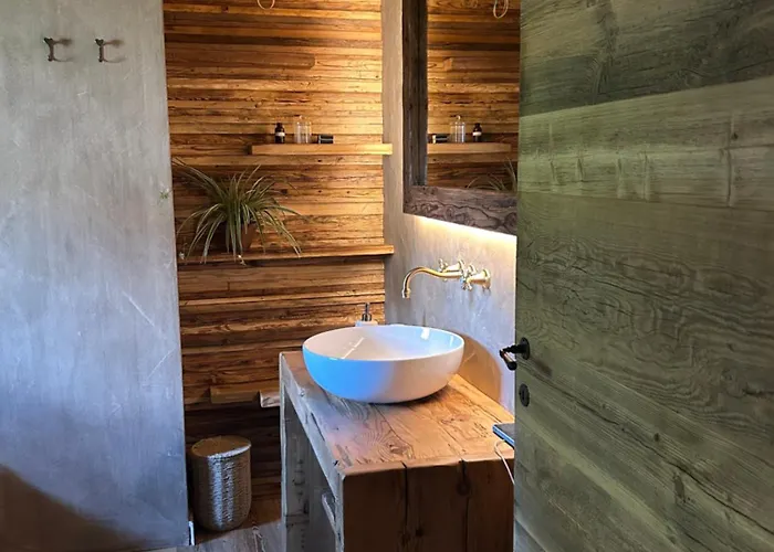 Il Glicine - Natural فندق مبيت وإفطار كاستيلّو دي غوديغو