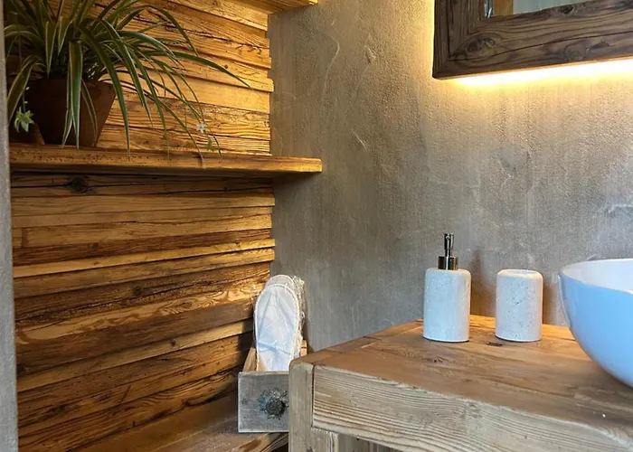 Il Glicine - Natural فندق مبيت وإفطار كاستيلّو دي غوديغو